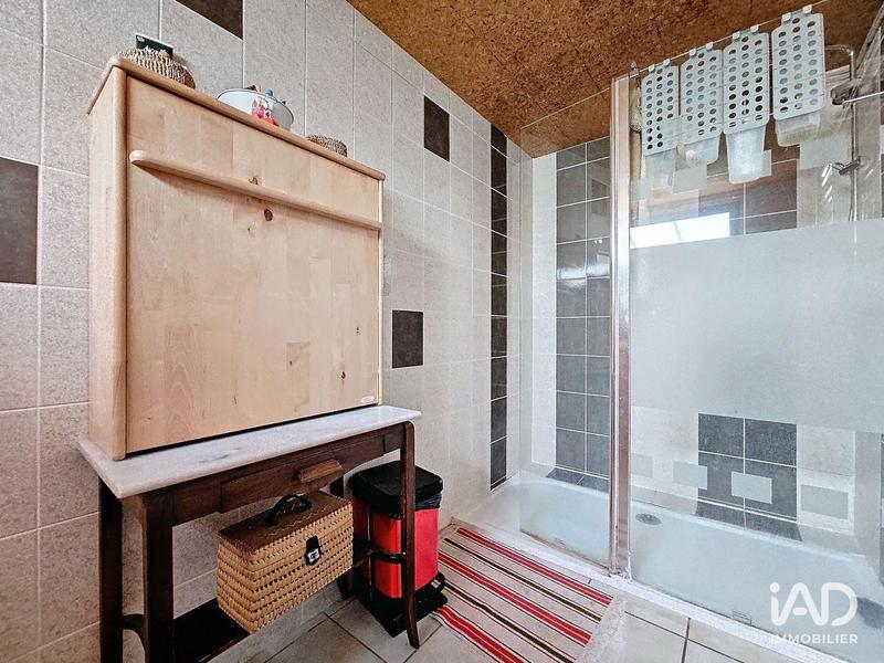 Maison - 143 m² - 7 pièces