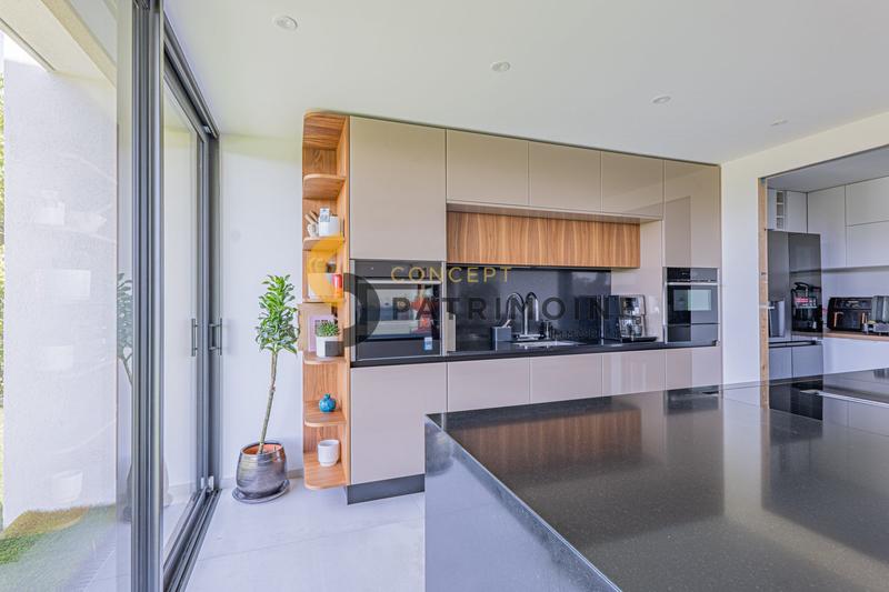 Maison contemporaine - 156 m² - 5 pièces