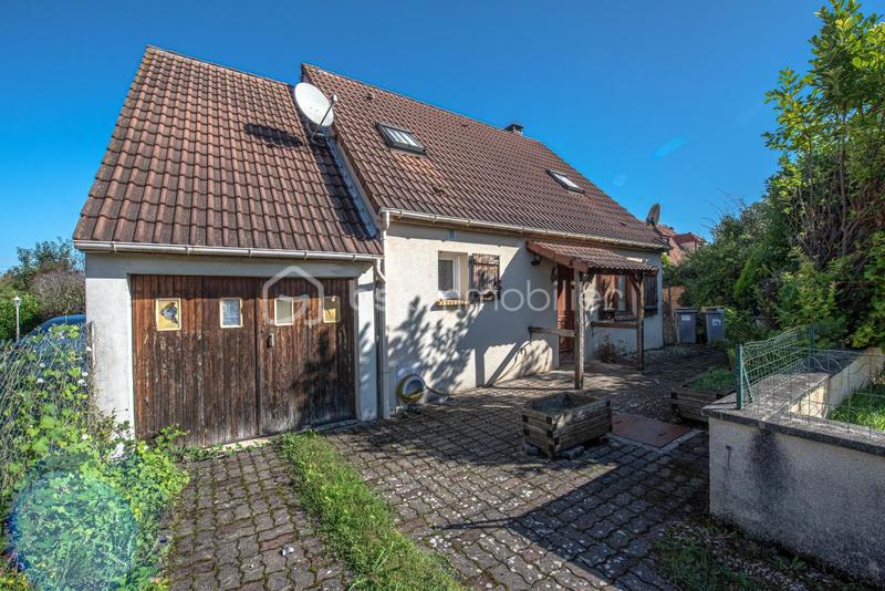 Maison - 112 m² - 6 pièces