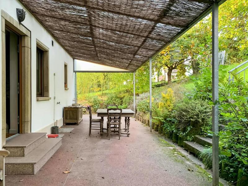 Maison - 186 m² - 6 pièces