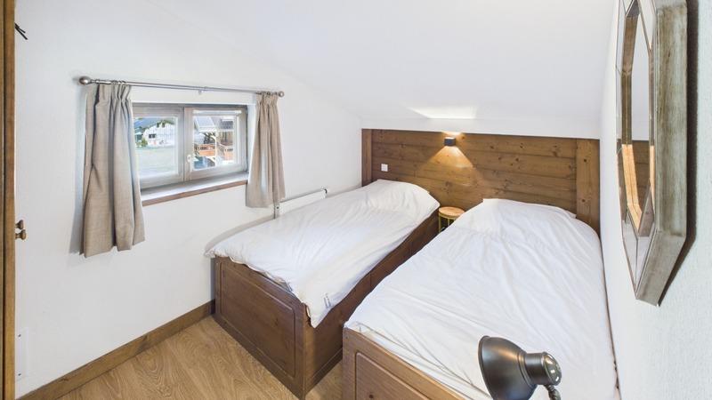 Appartement - 85 m² - 5 pièces