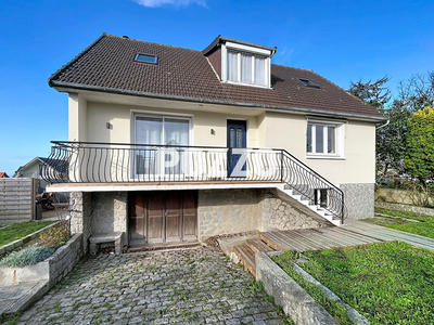 Maison - 105 m² - 7 pièces