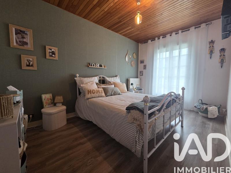 Maison - 90 m² - 4 pièces