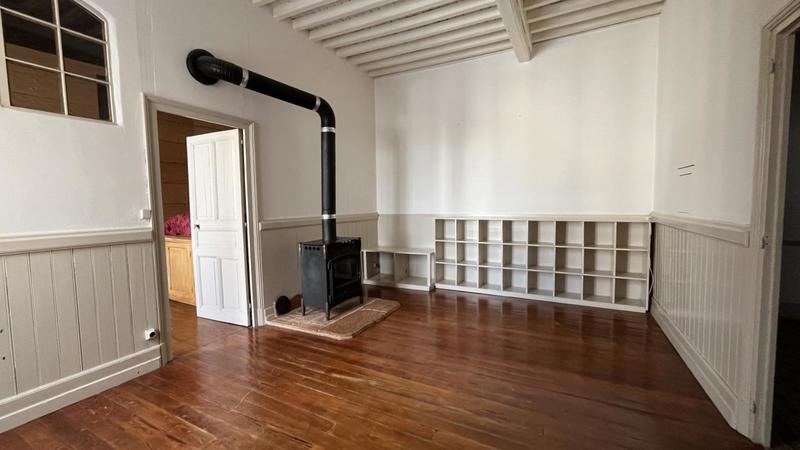 Maison - 186 m² - 7 pièces