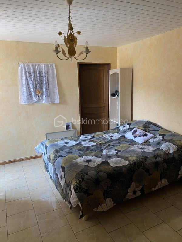 Maison - 180 m² - 6 pièces