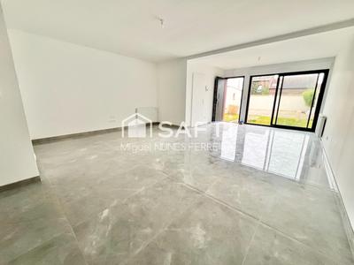 Maison - 76 m² - 3 pièces