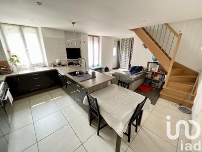 Maison de ville - 70 m² - 4 pièces