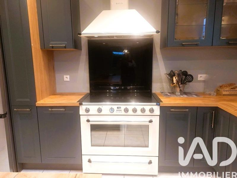 Maison - 143 m² - 7 pièces