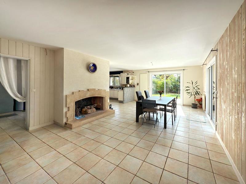 Maison - 160 m² - 7 pièces