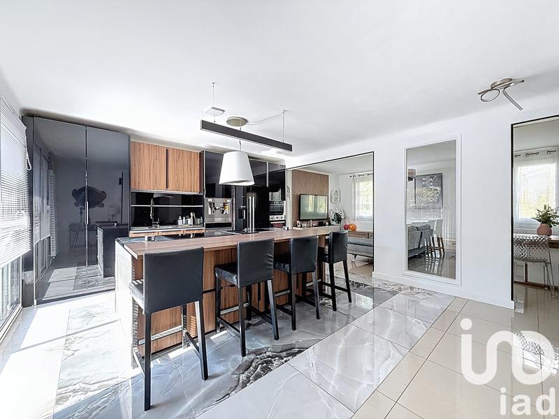 Maison - 134 m² - 6 pièces