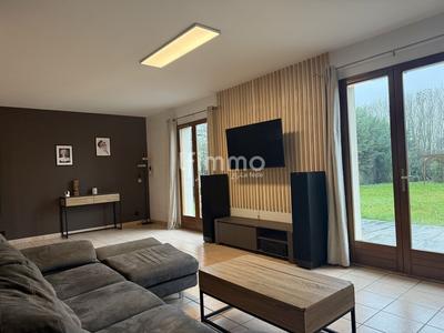 Pavillon - 156 m² - 6 pièces