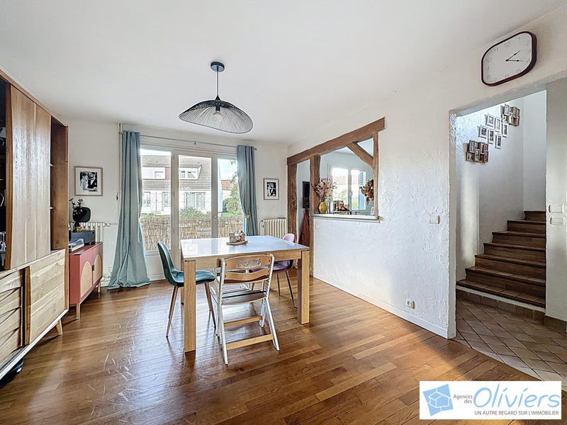 Maison - 114 m² - 6 pièces