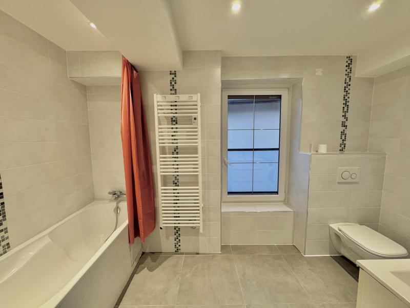 Appartement - 75 m² - 4 pièces