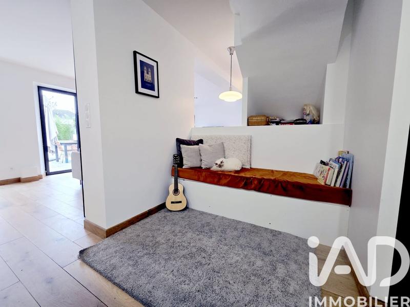 Maison - 144 m² - 7 pièces