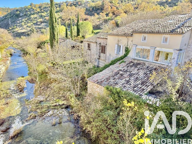 Maison - 140 m² - 7 pièces