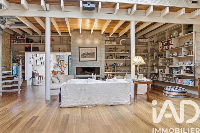 Loft - 195 m² - 5 pièces