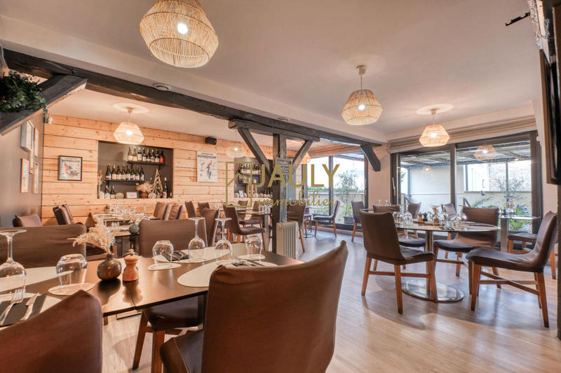 Local commercial - 382 m²