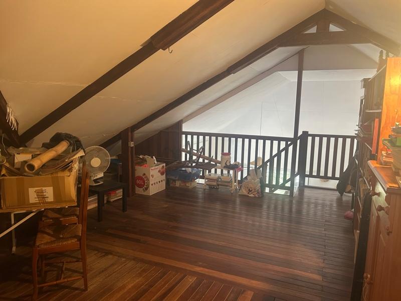 Maison - 171 m² - 6 pièces