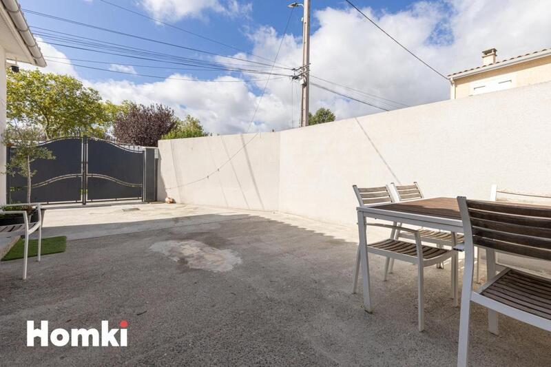 Maison - 96 m² - 5 pièces