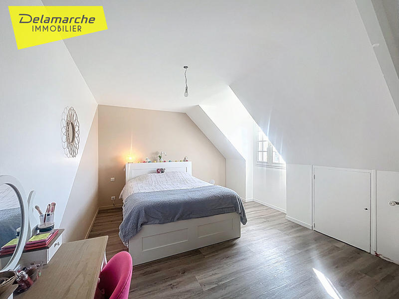 Maison - 187 m² - 7 pièces