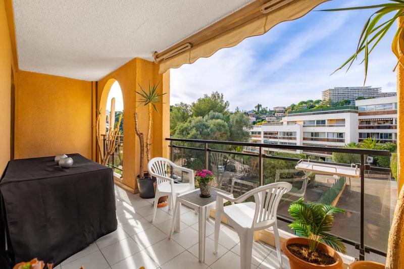 Appartement - 57 m² - 2 pièces