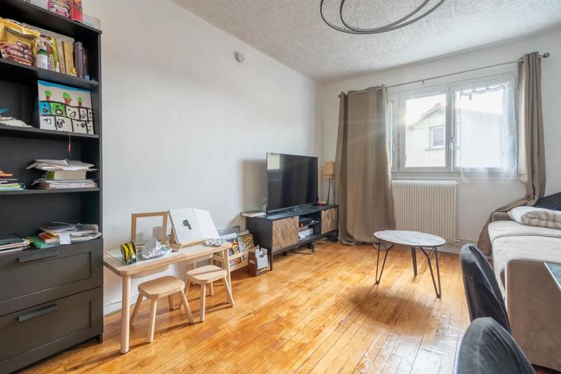 Appartement - 49 m² - 3 pièces