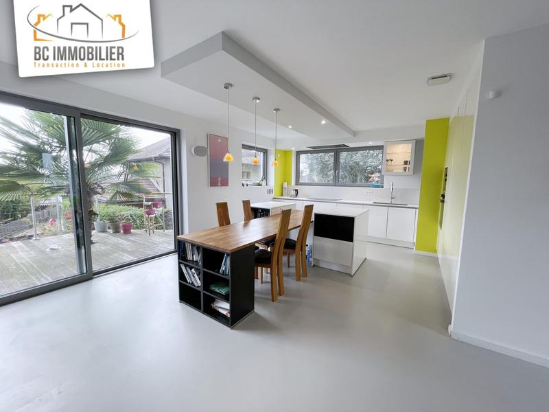 Maison - 174 m² - 6 pièces