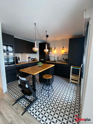 Appartement - 64 m² - 3 pièces