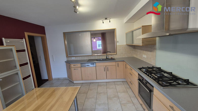 Maison - 136 m² - 5 pièces