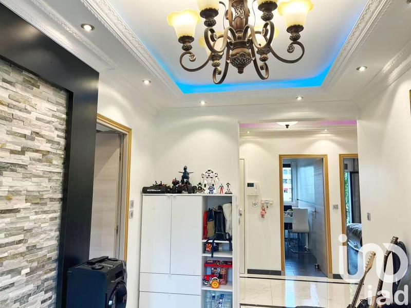 Appartement - 70 m² - 4 pièces