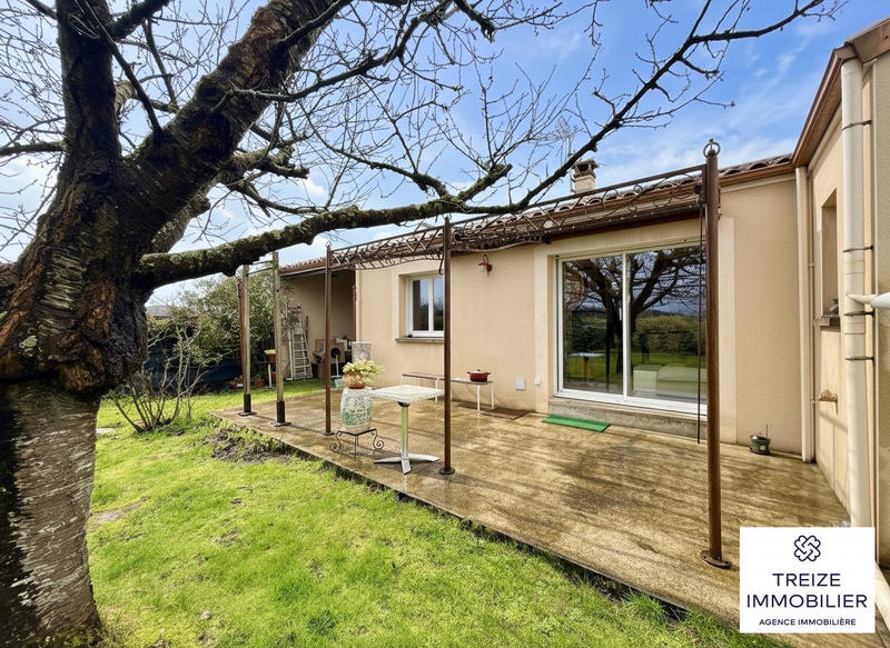 Maison - 95 m² - 4 pièces