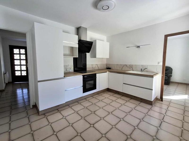 Maison - 102 m² - 4 pièces