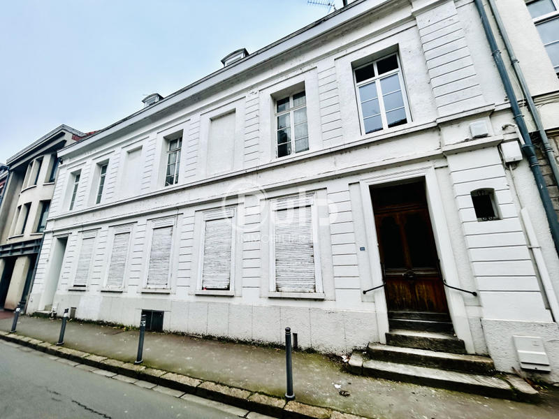 Immeuble - 139 m² - 7 pièces