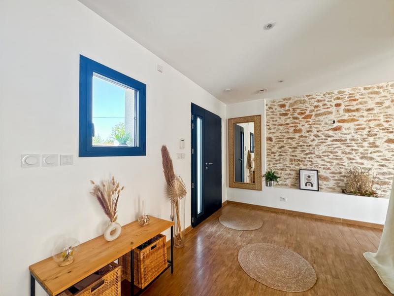 Maison - 185 m² - 4 pièces