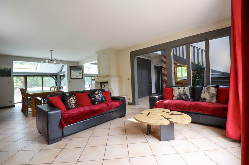 Propriété - 153 m² - 7 pièces