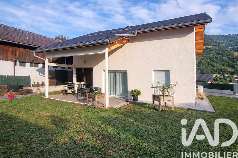 Maison - 153 m² - 7 pièces
