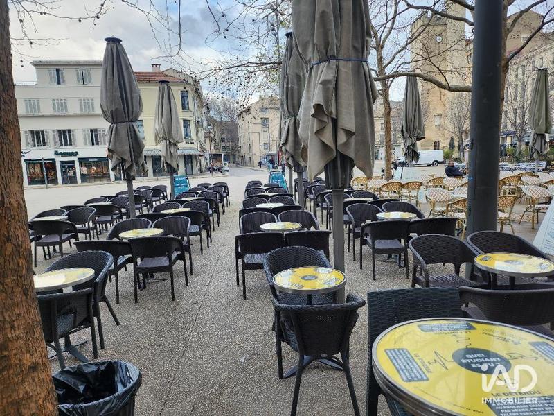 Local commercial - 86 m²