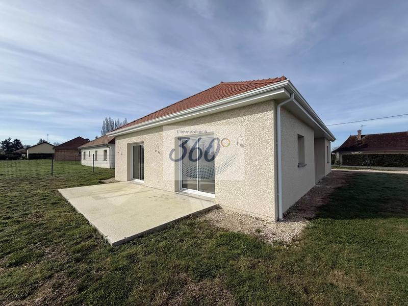 Maison - 101 m² - 5 pièces