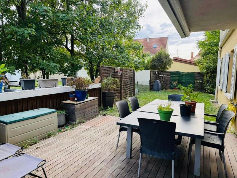 Appartement - 80 m² - 4 pièces