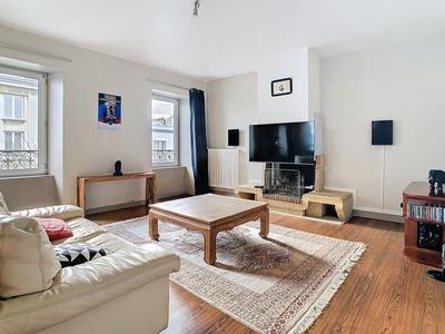 Appartement - 91 m² - 2 pièces