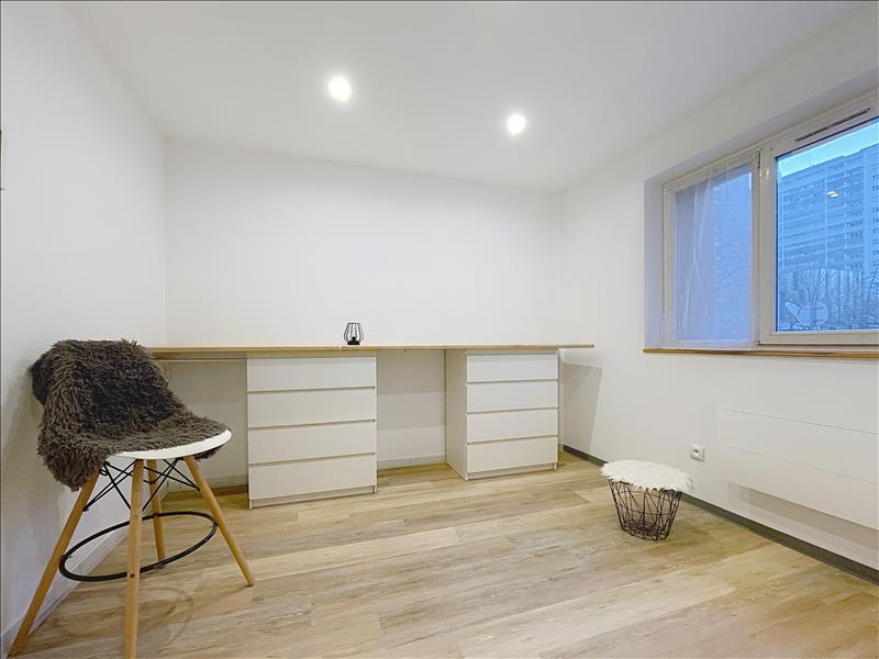 Studio - 15 m² - 1 pièce