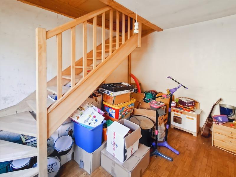 Maison - 110 m² - 7 pièces