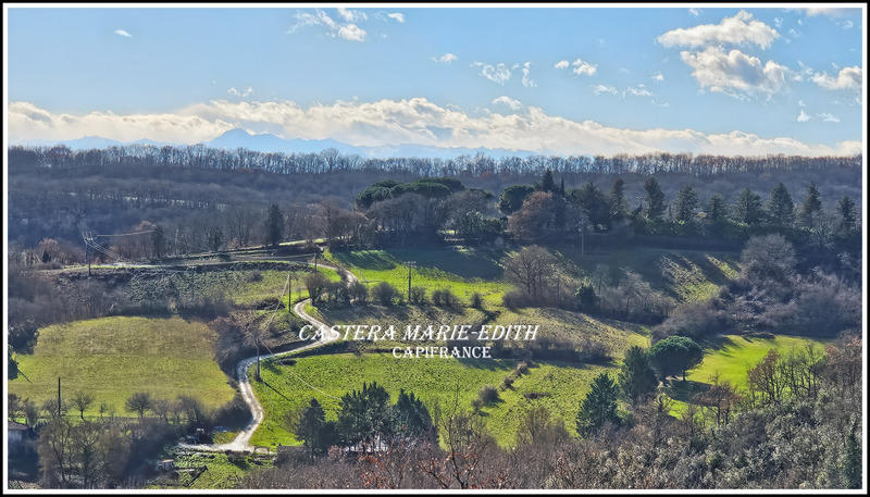 Maison - 322 m² - 9 pièces