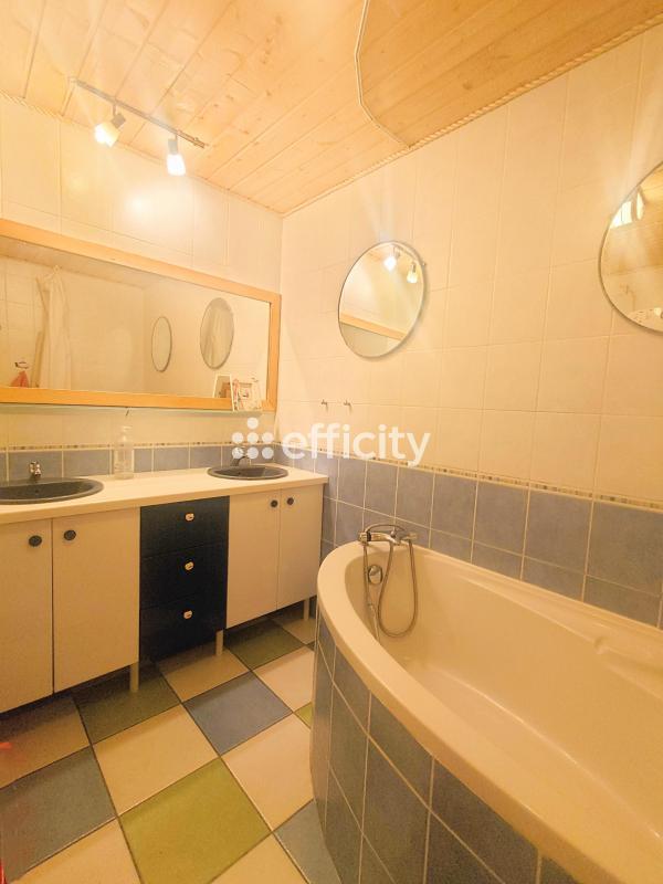 Appartement - 107 m² - 4 pièces