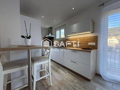 Maison - 95 m² - 4 pièces