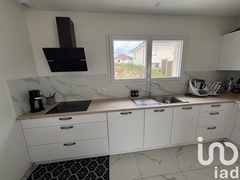 Maison - 104 m² - 4 pièces