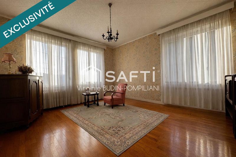 Maison - 190 m² - 9 pièces