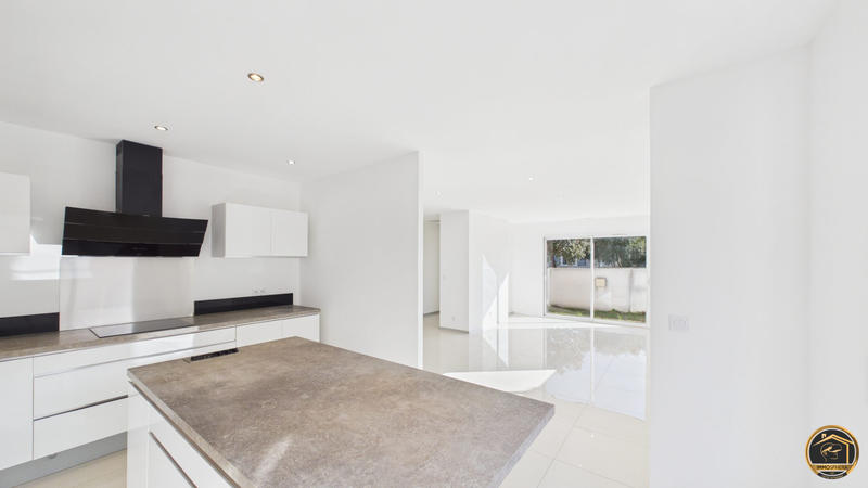 Villa - 125 m² - 4 pièces