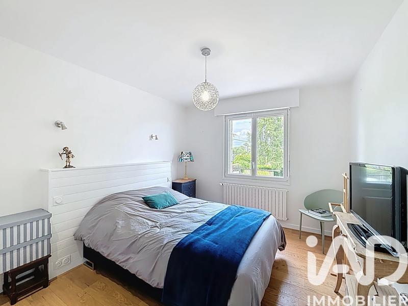 Maison - 180 m² - 5 pièces