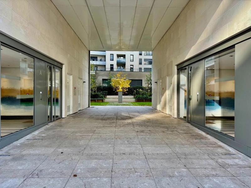 Studio - 30 m² - 1 pièce